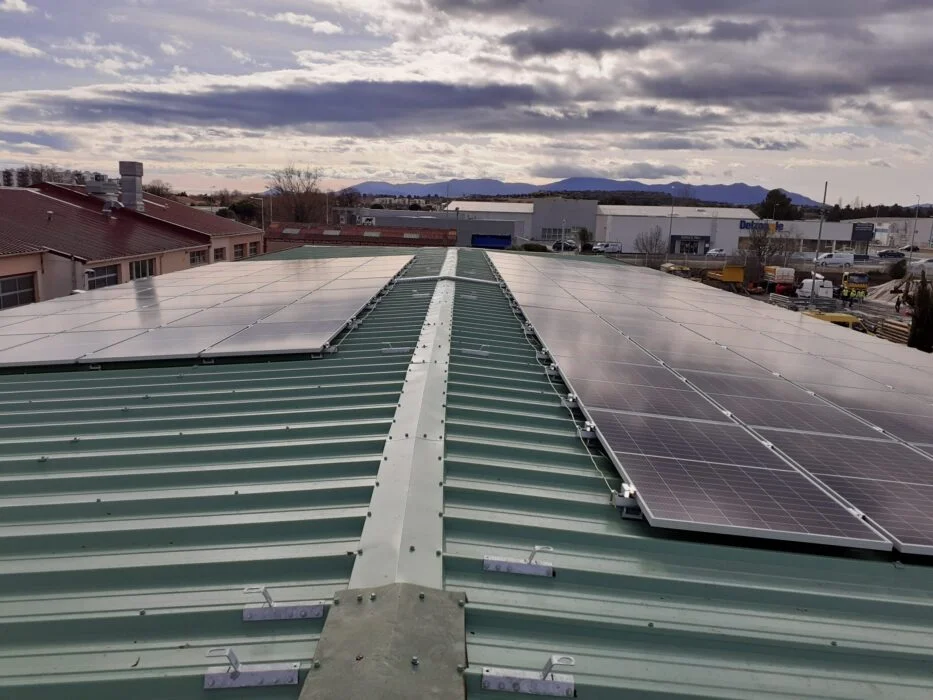 Installation photovoltaïque sur toiture sur 6 sites du département des Pyrénées-Orientales