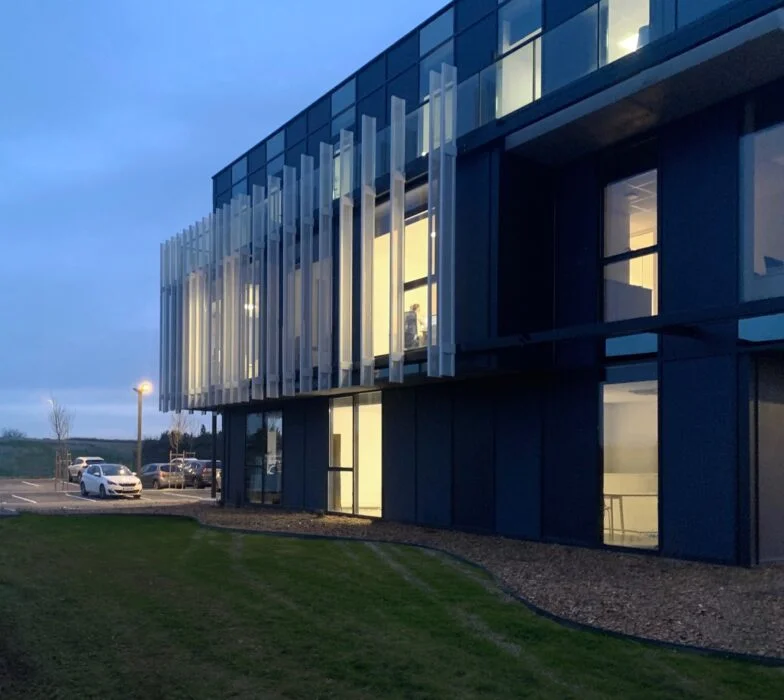 Illustration projet de CONSTRUCTION IMMEUBLE DE BUREAUX SIEGE SOCIAL ANGELOTTI – BÉZIERS (34)
